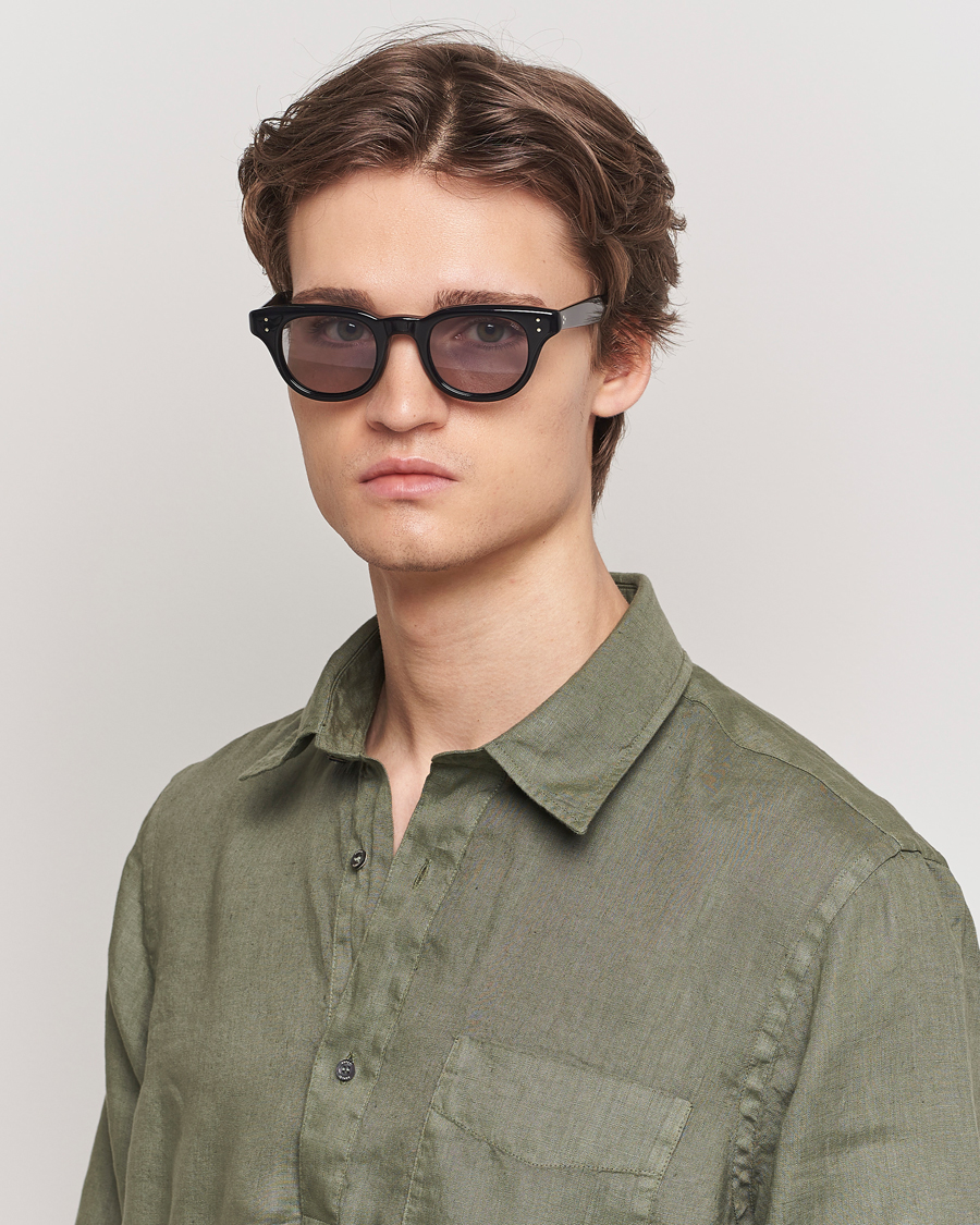 Eyevan 7285 353 Sunglasses Black
