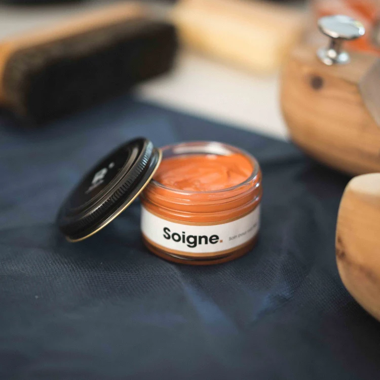 Cirage-Cirage orange pour cuir lisse et grainé