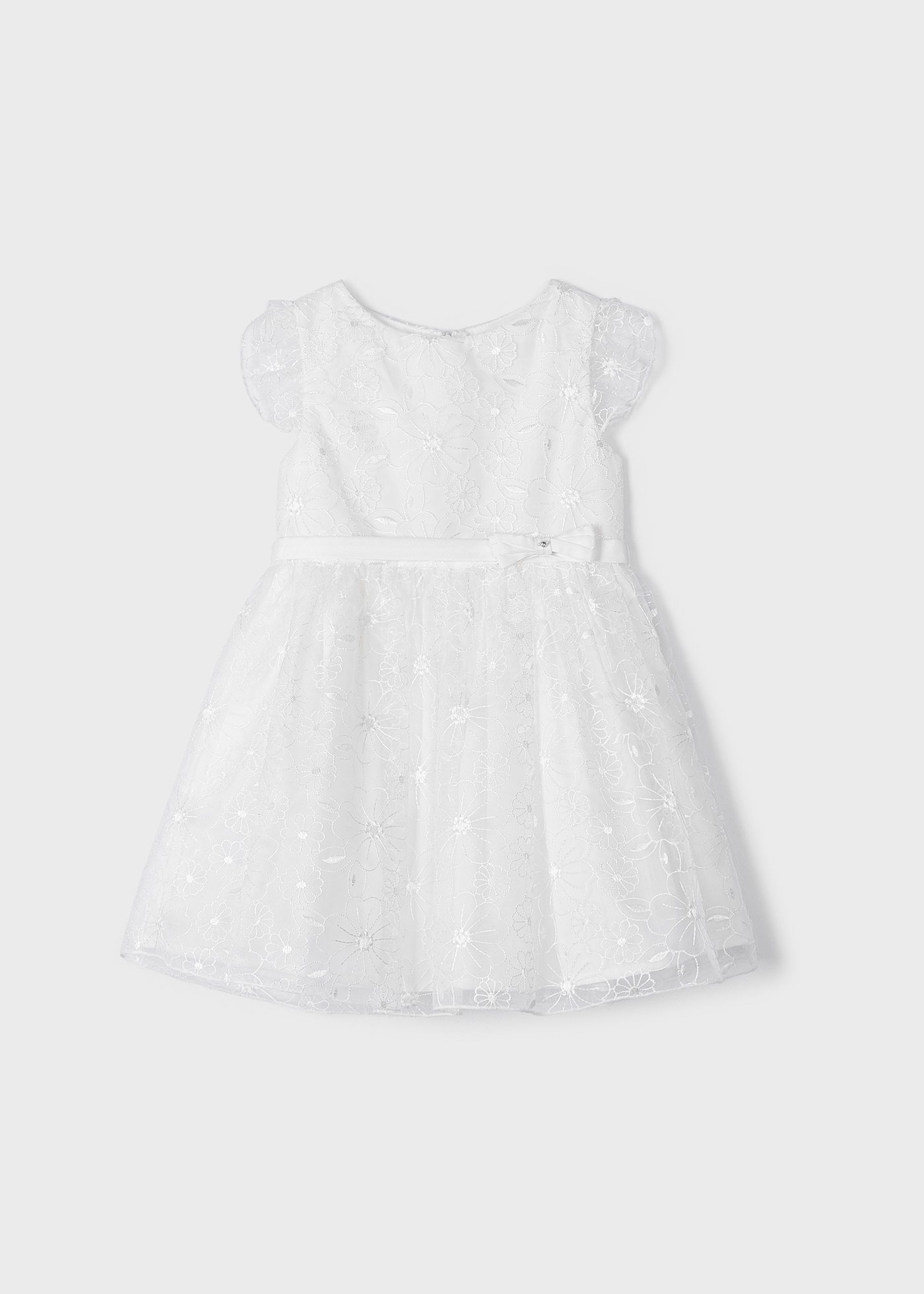 Vestido com bordado para menina
