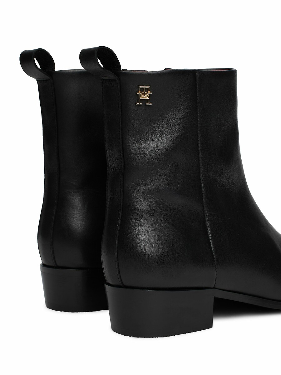 TOMMY HILFIGER<br>Botas de couro estilo cowboy com salto