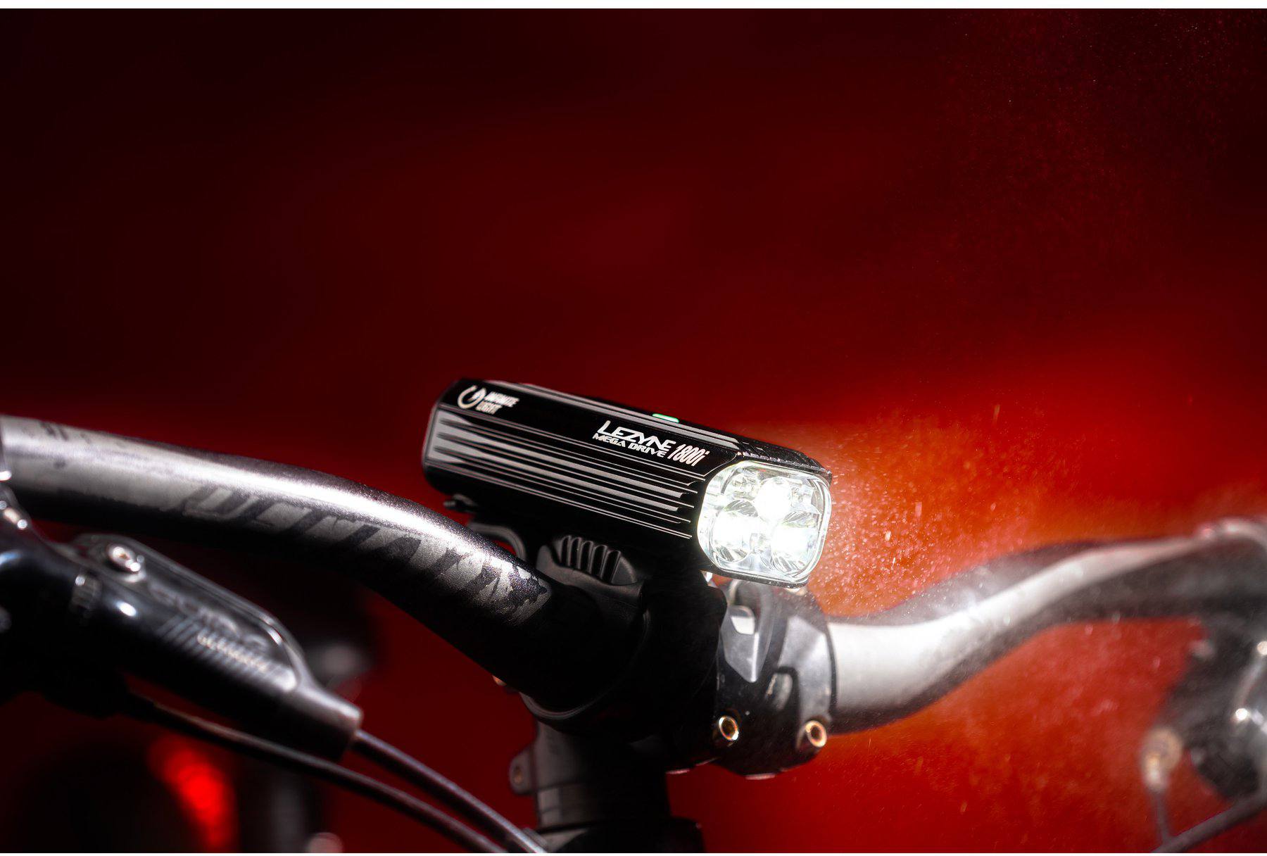Lezyne Mega Drive 1800i Loaded Pro