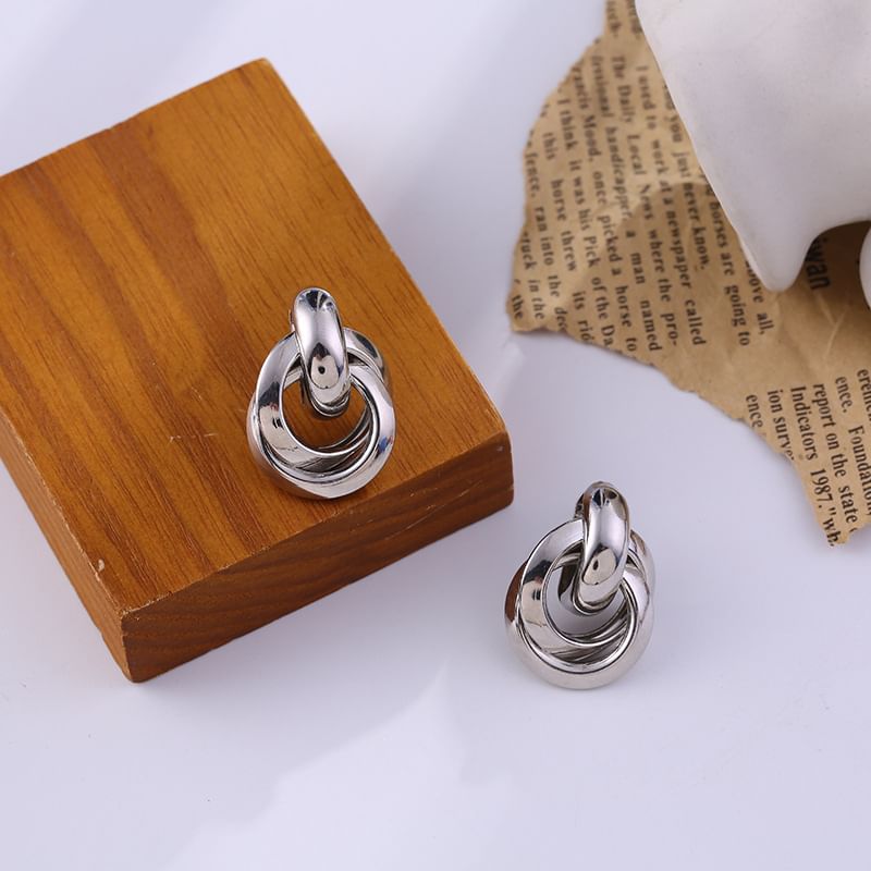 Korrs - Hoop Alloy Dangle Oorbel