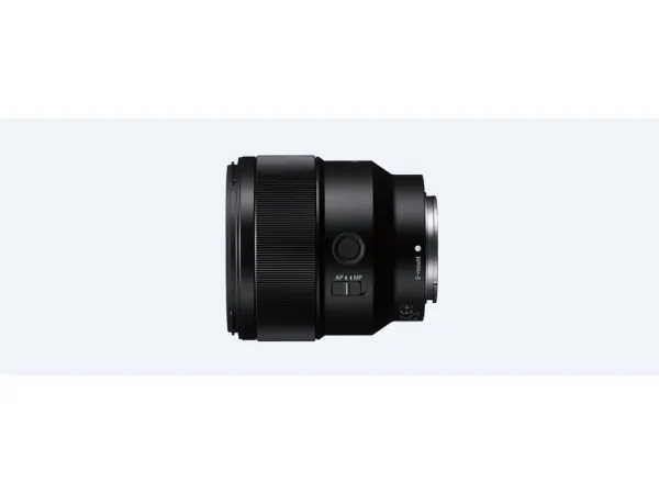 Sony SEL85F18 - Telefoto objektiv - 85 mm - f/1.8 FE - Sony E-mount - for Cinema Line; a VLOGCAM; a1; a1 II; a6700; a7 IV; a7C; a7C II; a7CR; a7R V; a7s III; a9 III