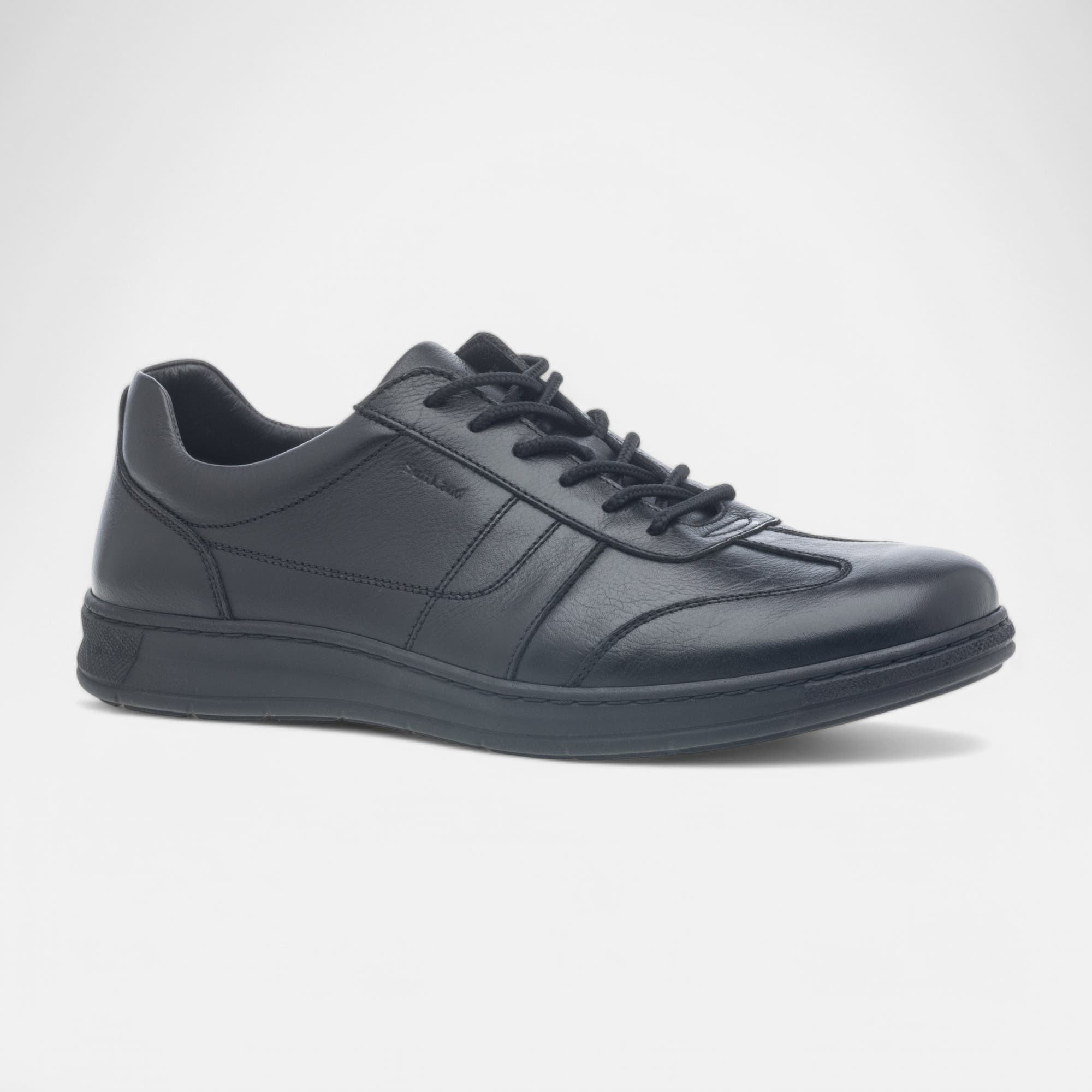 Baskets basses Homme en cuir noir