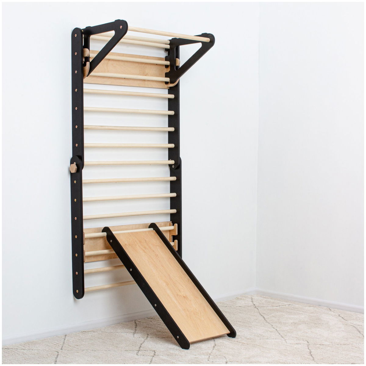 Duck WoodworksDuck Woodworks   Kletterdreieck Wandset und Rutsche black
