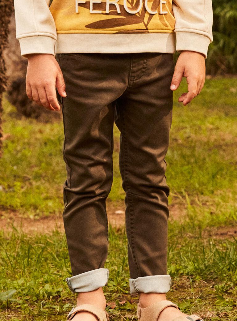 Pantalon regular kaki