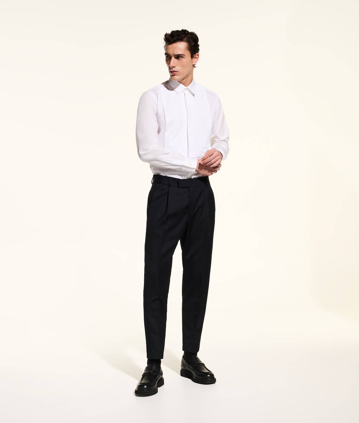 PANTALON AUX DÉTAILS SATIN KL STUDIO - Noir