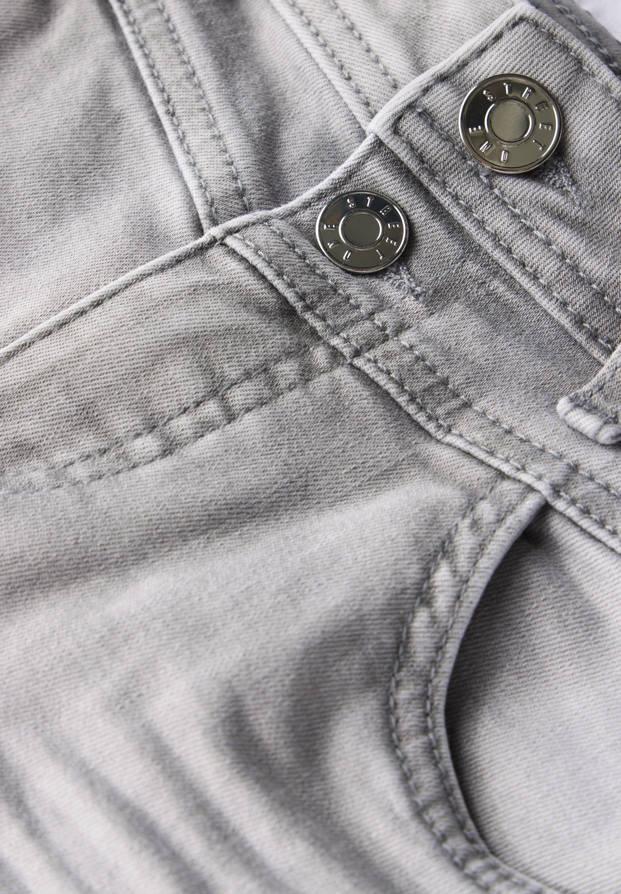 STREET ONE Bermudas »Style Jane«  Sommerhose Jeans mit Slim Legs und Stretch