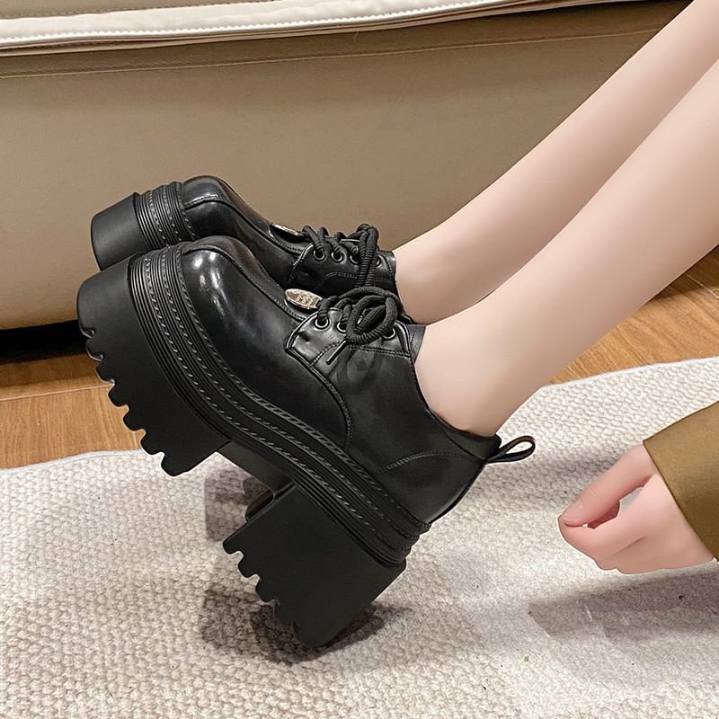 Sleeko - Platform veterschoenen van imitatieleer