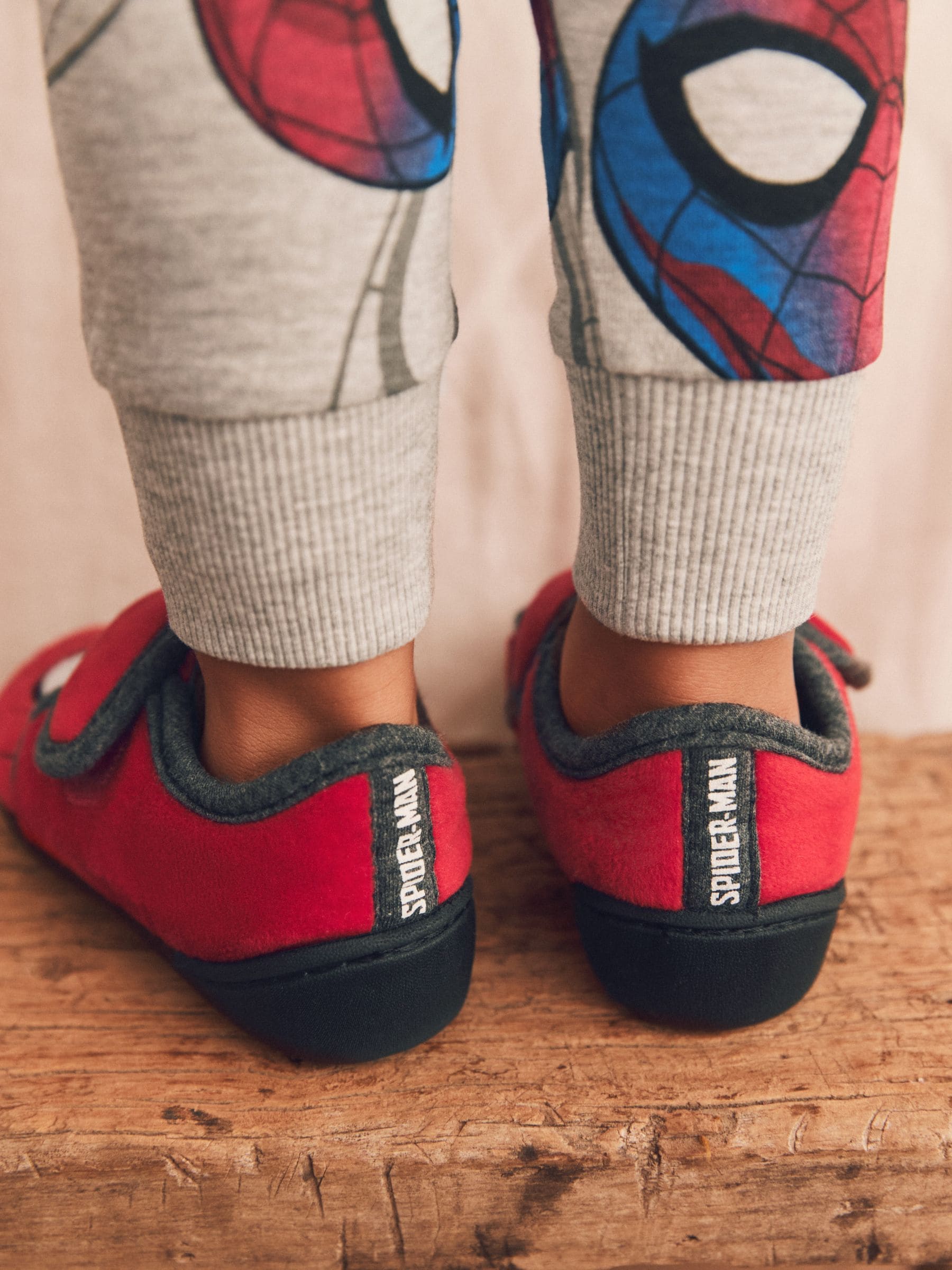 Rood Spiderman Marvel - Pantoffels met print, klittenbandsluiting en kuipzool