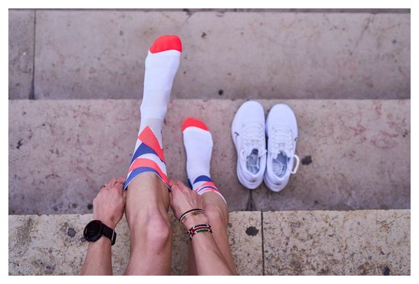 Chaussettes de Running Incylence Peaks Blanc Rouge Bleu