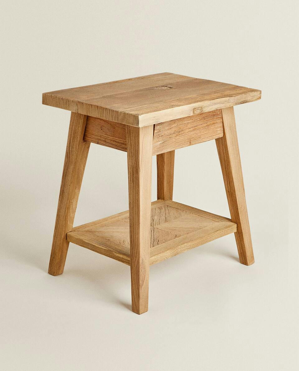MESA PEQUENA DE MADEIRA