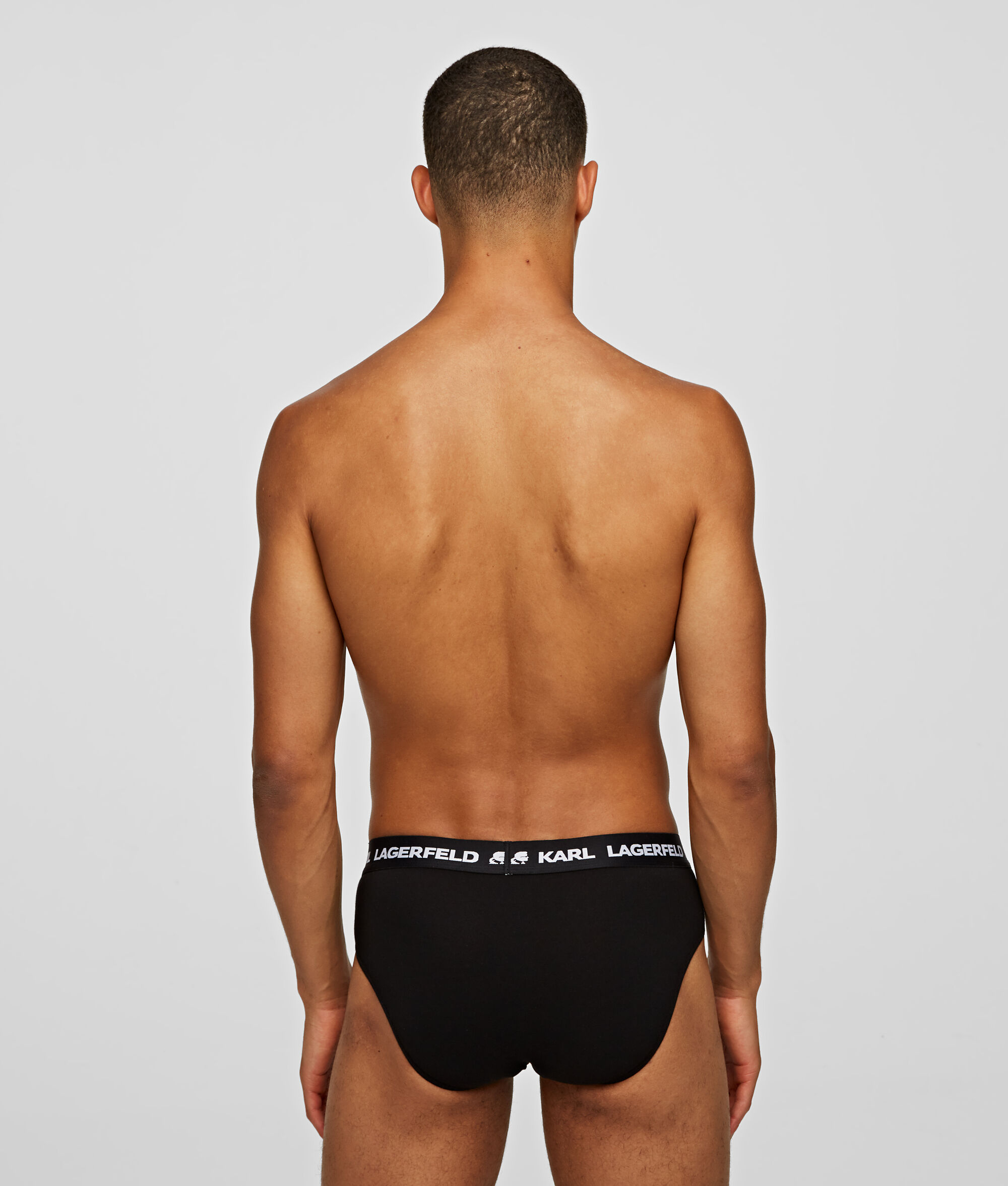LOT DE 3 SLIPS À LOGO