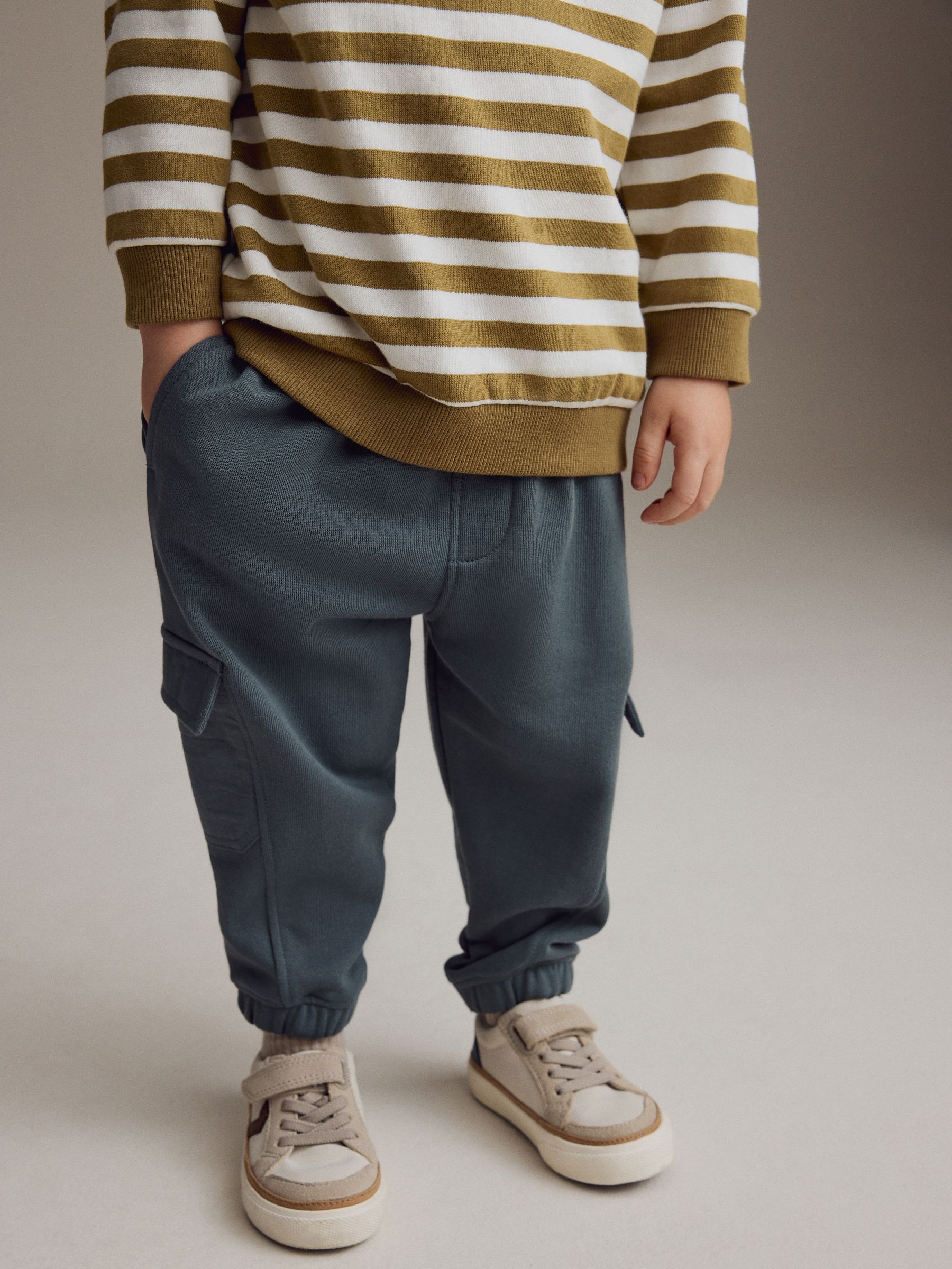 Groen/ecru gestreept - Set met sweatshirt en utility-joggingbroek (3mnd -7jr)