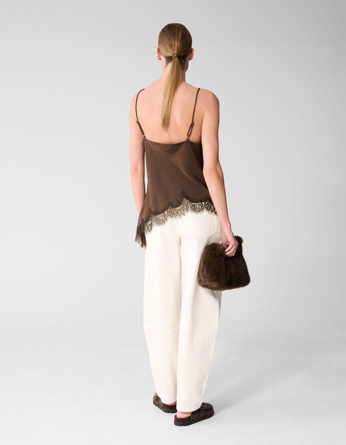 Kanten Asymmetrische Top Bruin