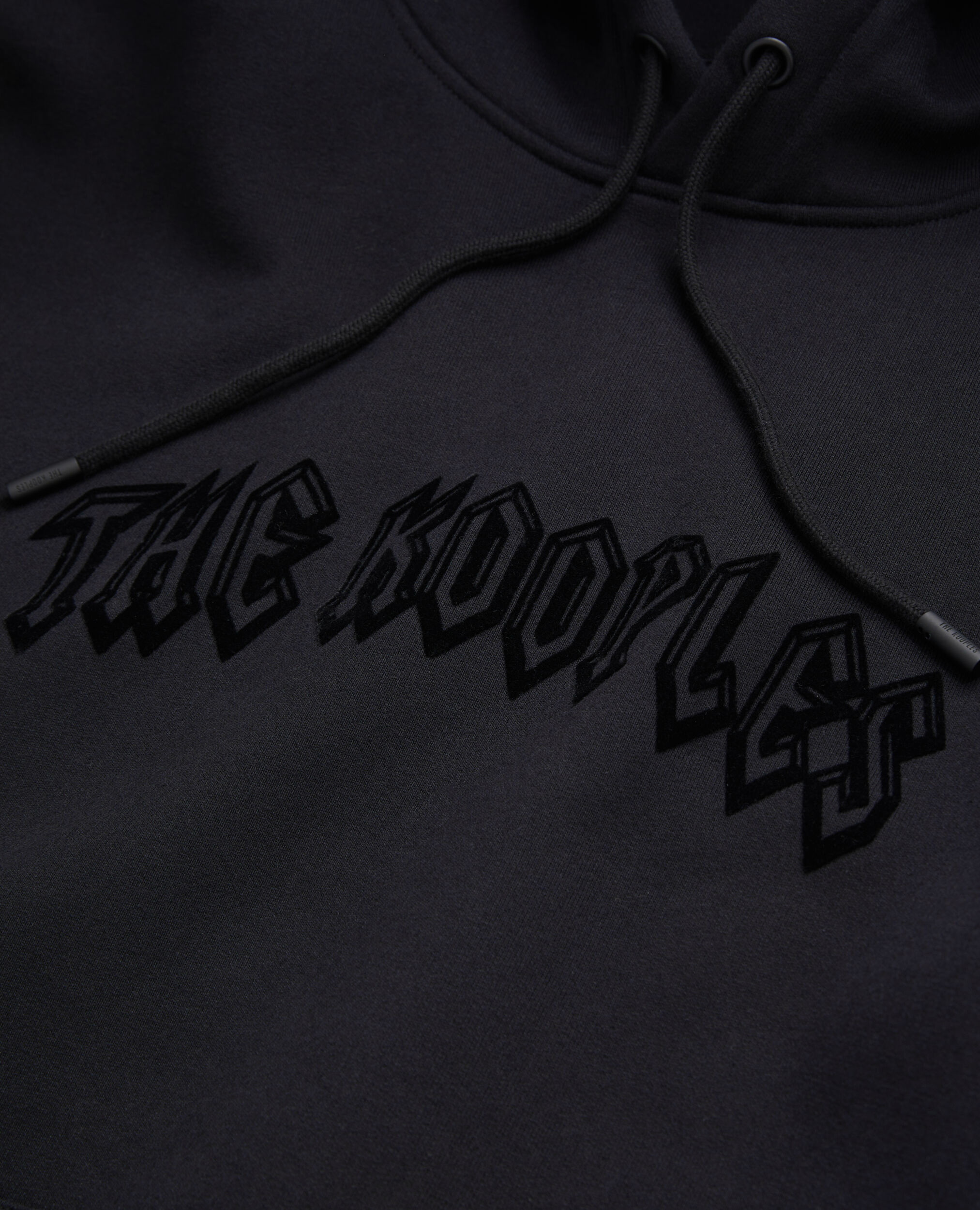 Sweatshirt à capuche noir avec flocage