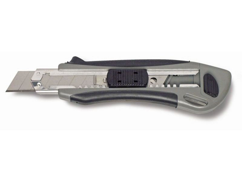 Cutter für 18 mm Klingen mit Magazin