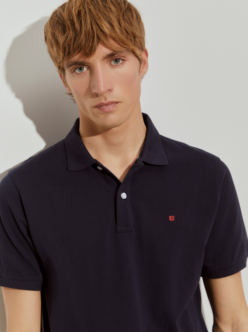Polo piqué regular fit em algodão