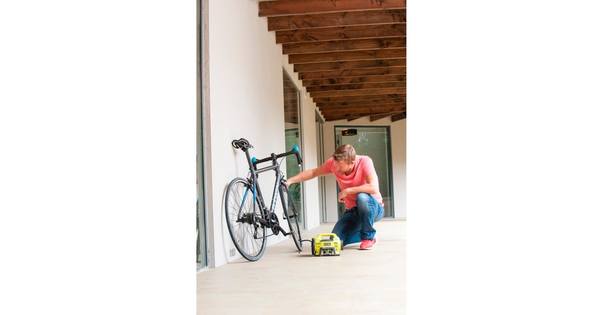 RyobiAccu-compressor R18I-0 luchtpomp  (Groen/zwart, Accu en oplader niet inbegrepen)