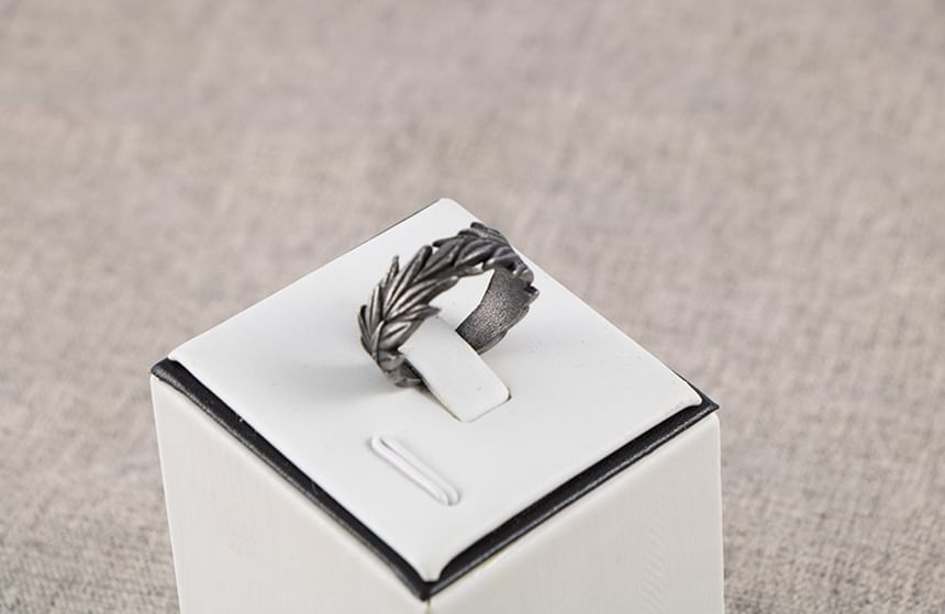 Prushia - Tarwe Ring