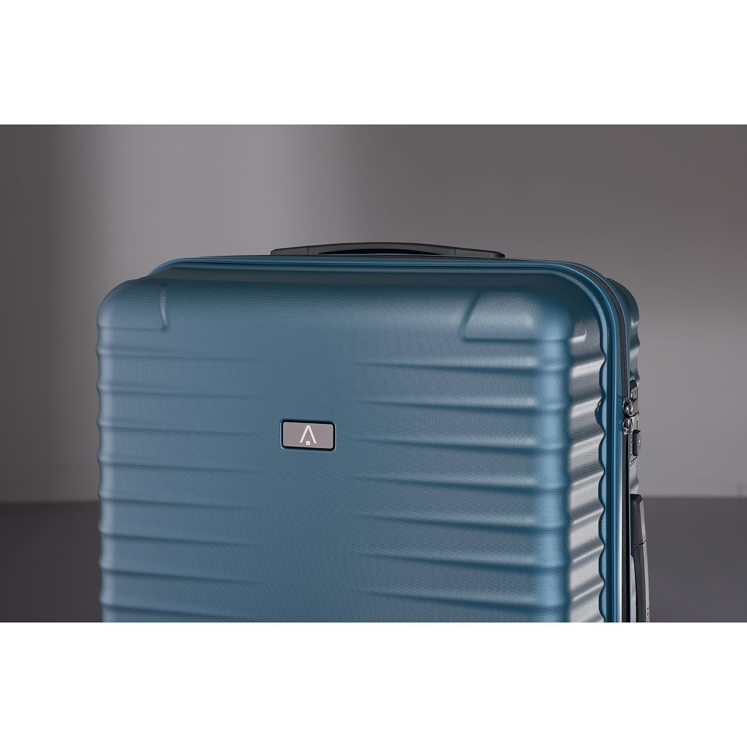TITAN Litron 4 Wheel Trolley S petrol