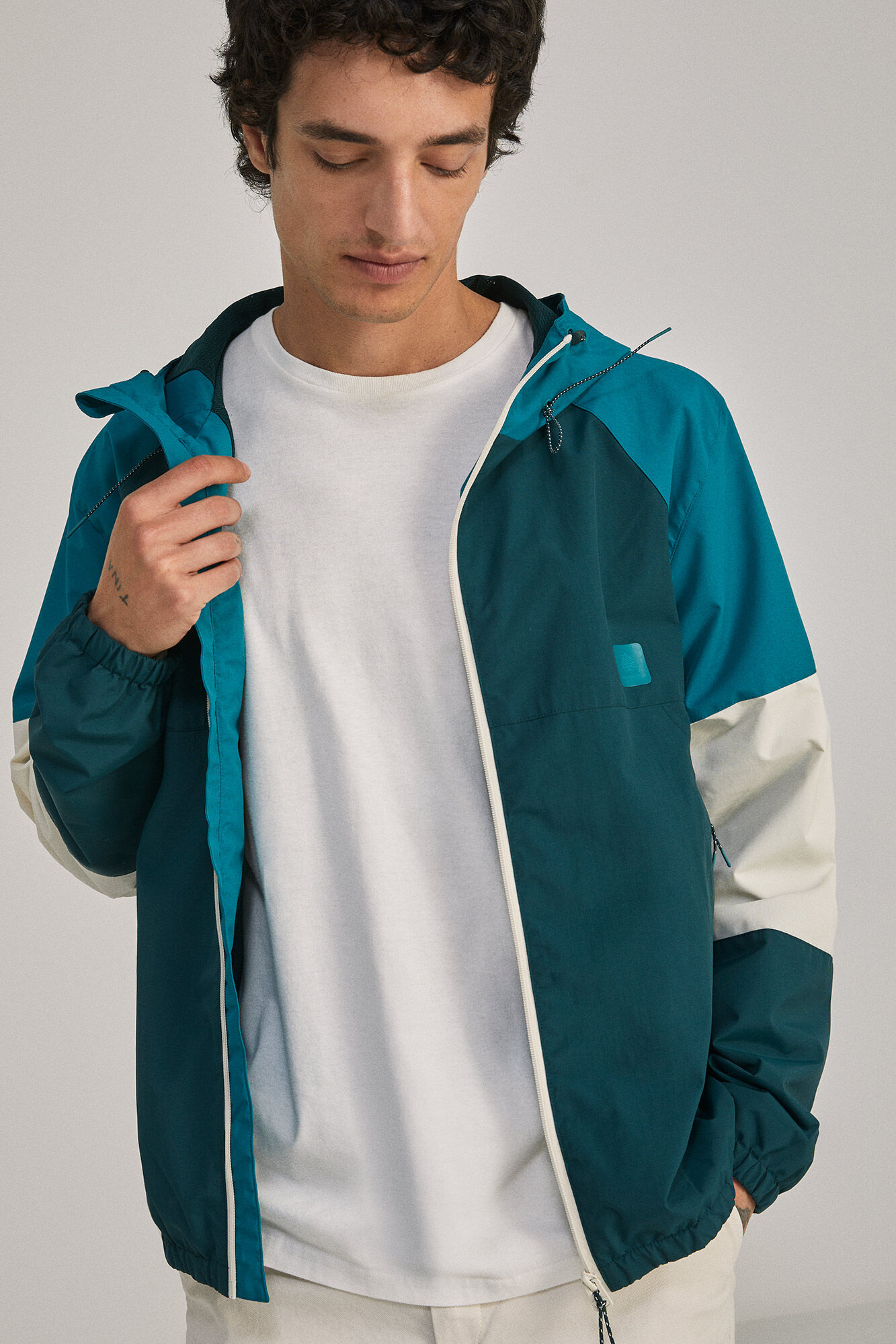 Parka em blocos de cores - azul