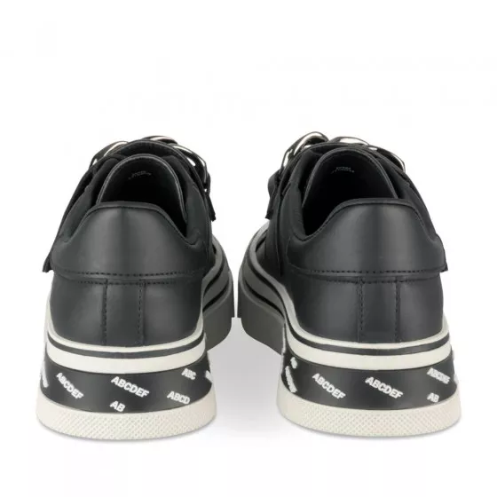Baskets NOIR MERRY SCOTT