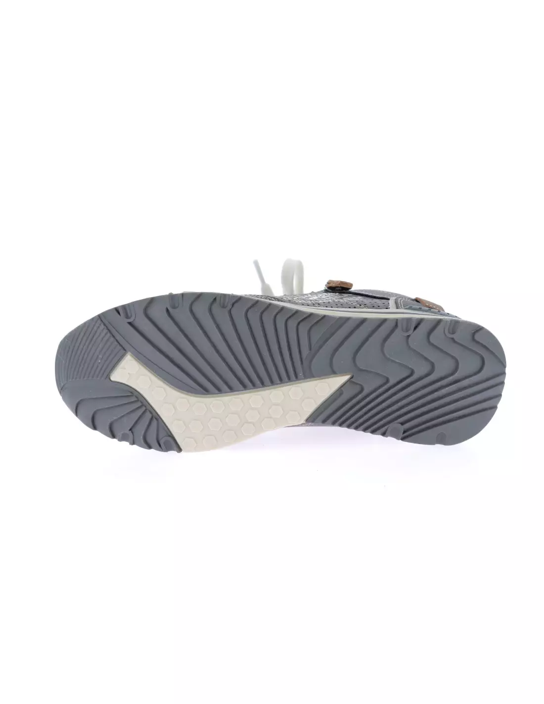 54MO001 - Baskets Braun
