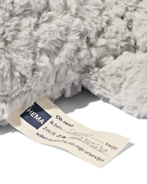 éléphant en peluche