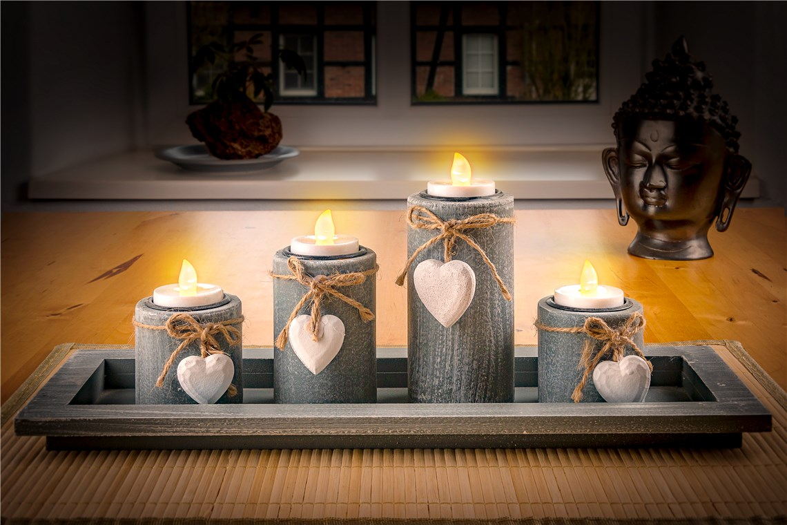 (4er Set) Flackernde LED Teelichter Deko Kerzen Home Stimmungsleuchte (inkl. CR2032 Batterien) - Warmweiss