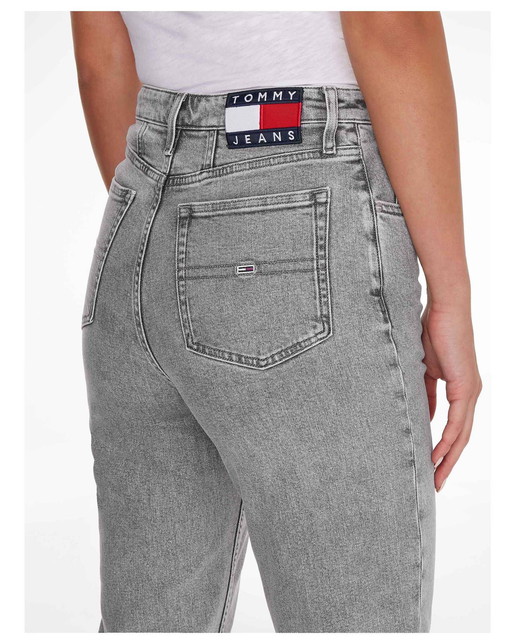 Tommy Jeans| Damen Jeans MOM JEAN Tapered Fit  Ultra High Rise