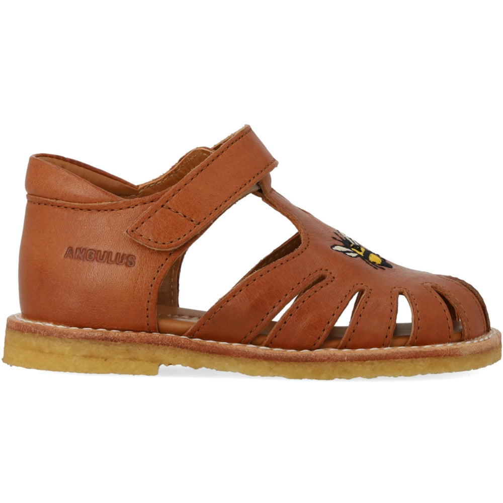 Køb Angulus Cognac Begynder Sandal Med Bi Broderi