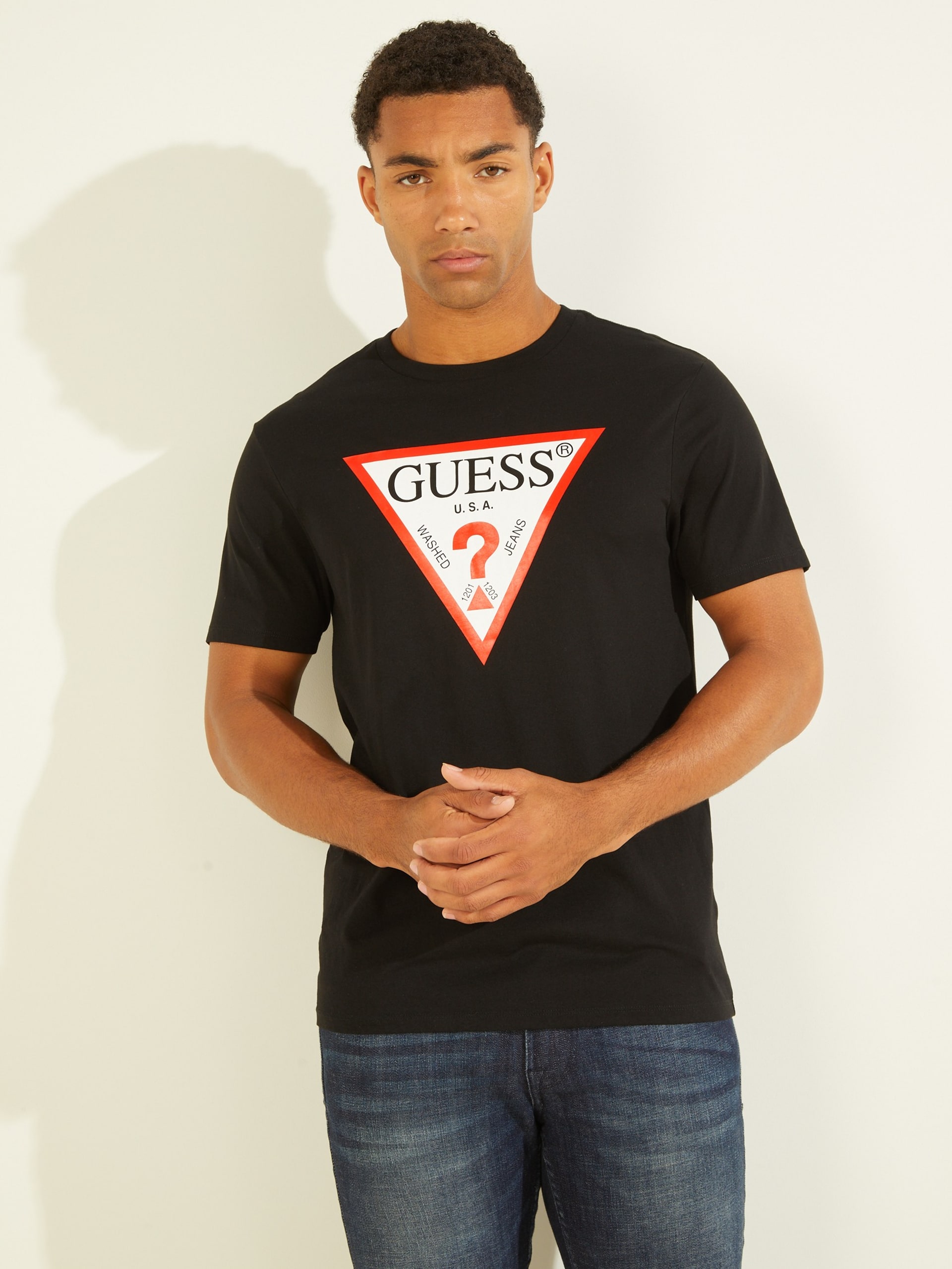 Camiseta com logo clássico