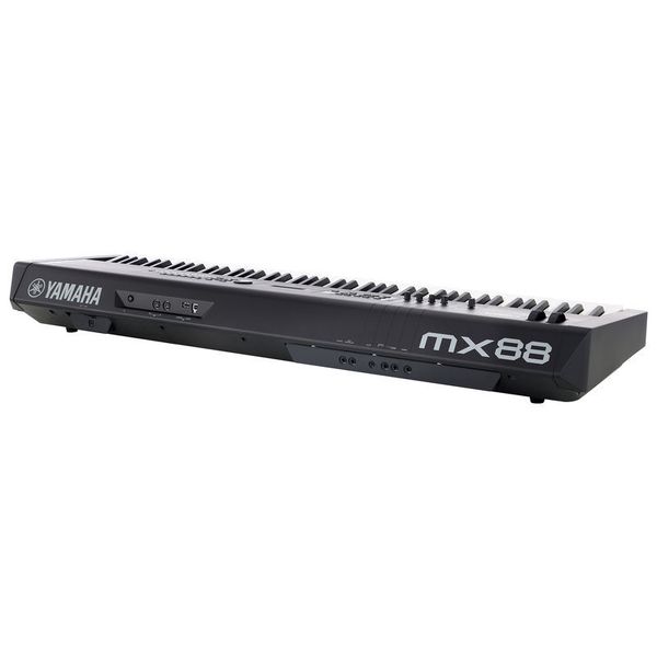 Yamaha MX88