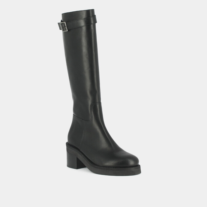 Bottes à talons et détails argentés  en cuir gras noir