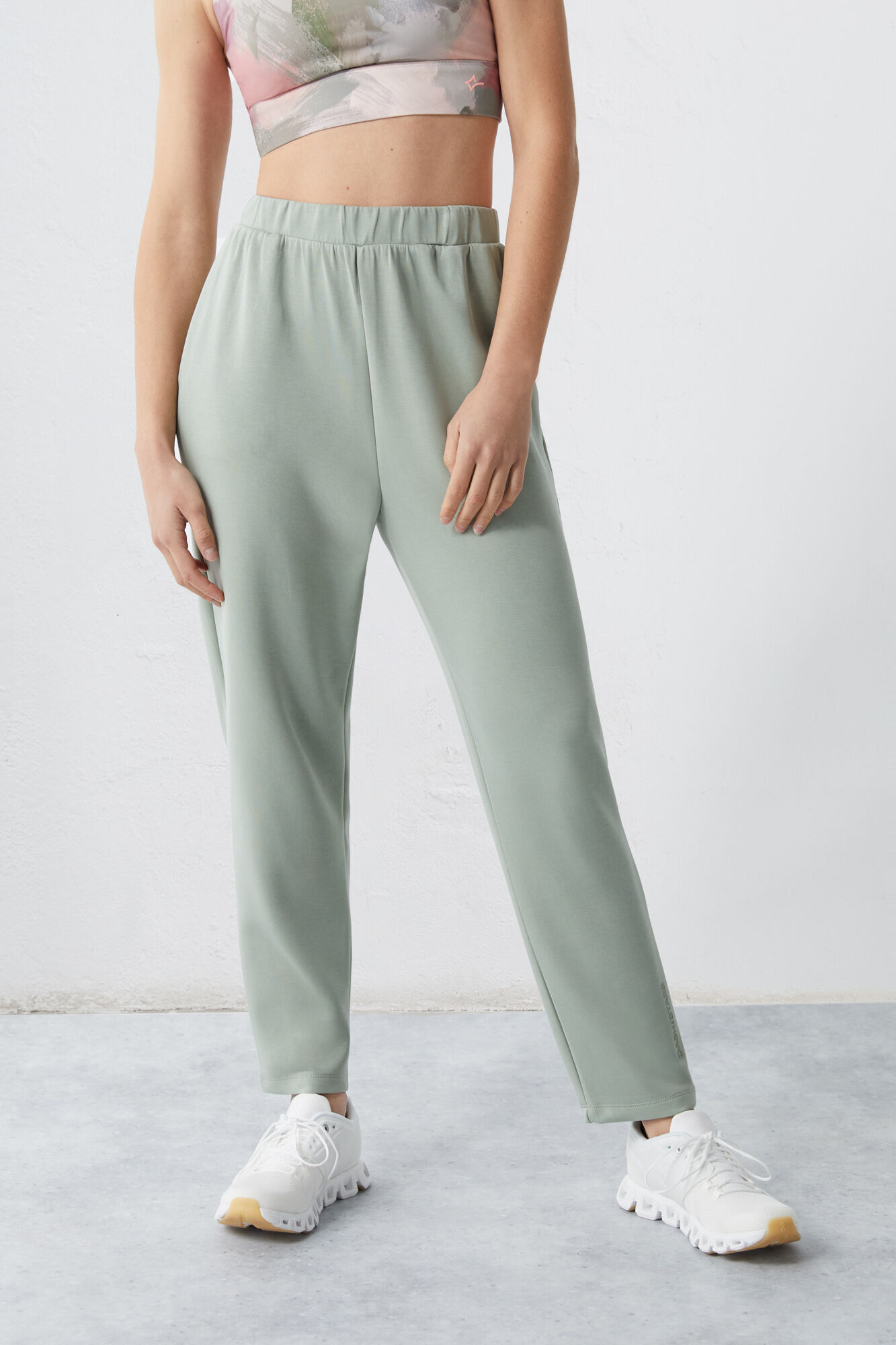 Calça de moletom macia, verde-bege
