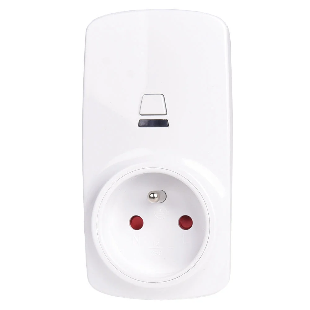 Prise connectée WIFI et port USB