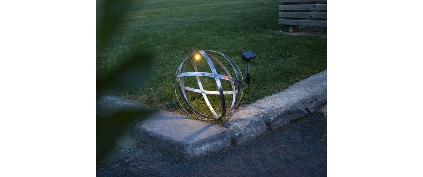 Gartenlicht Solar Astri, Ø 30 cm, SilberSolargartendekoration