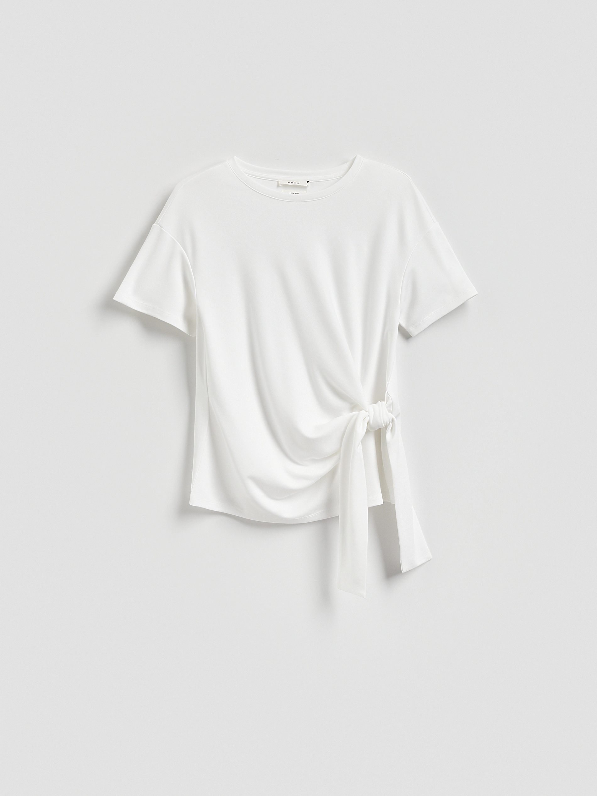 T-Shirt mit dekorativem Bindedetail