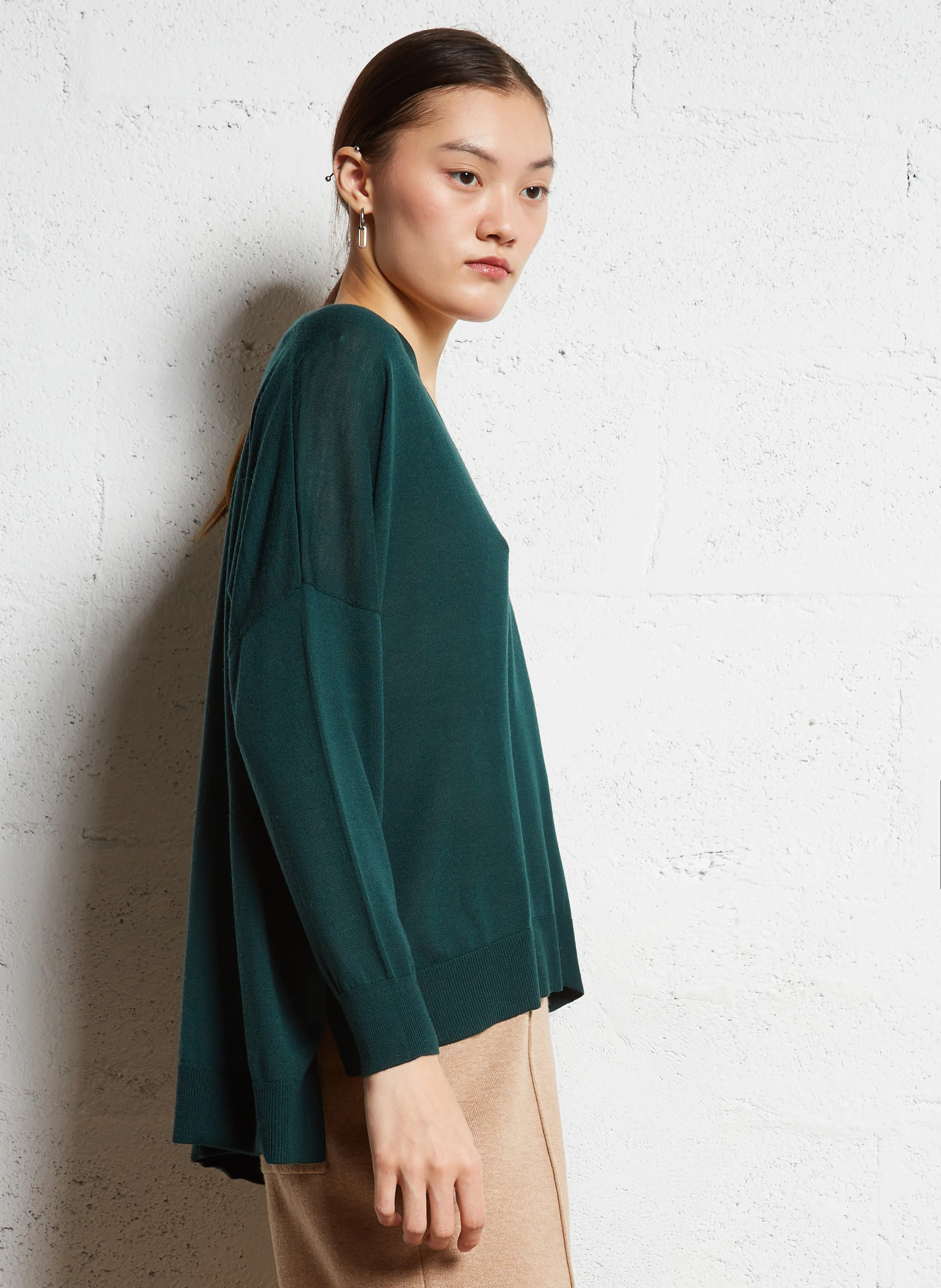 MAKO - Pull ample col V en laine | Vert