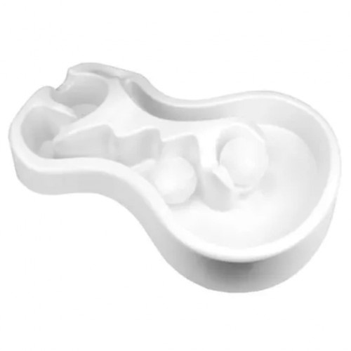 Comedouro branco para cães com bolas de gelo