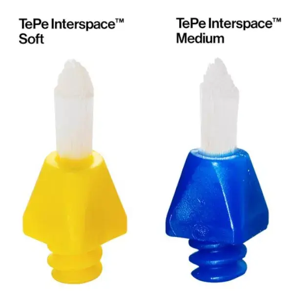 Escova de dentes macia TePe Interspace + 12 cabeças de escova