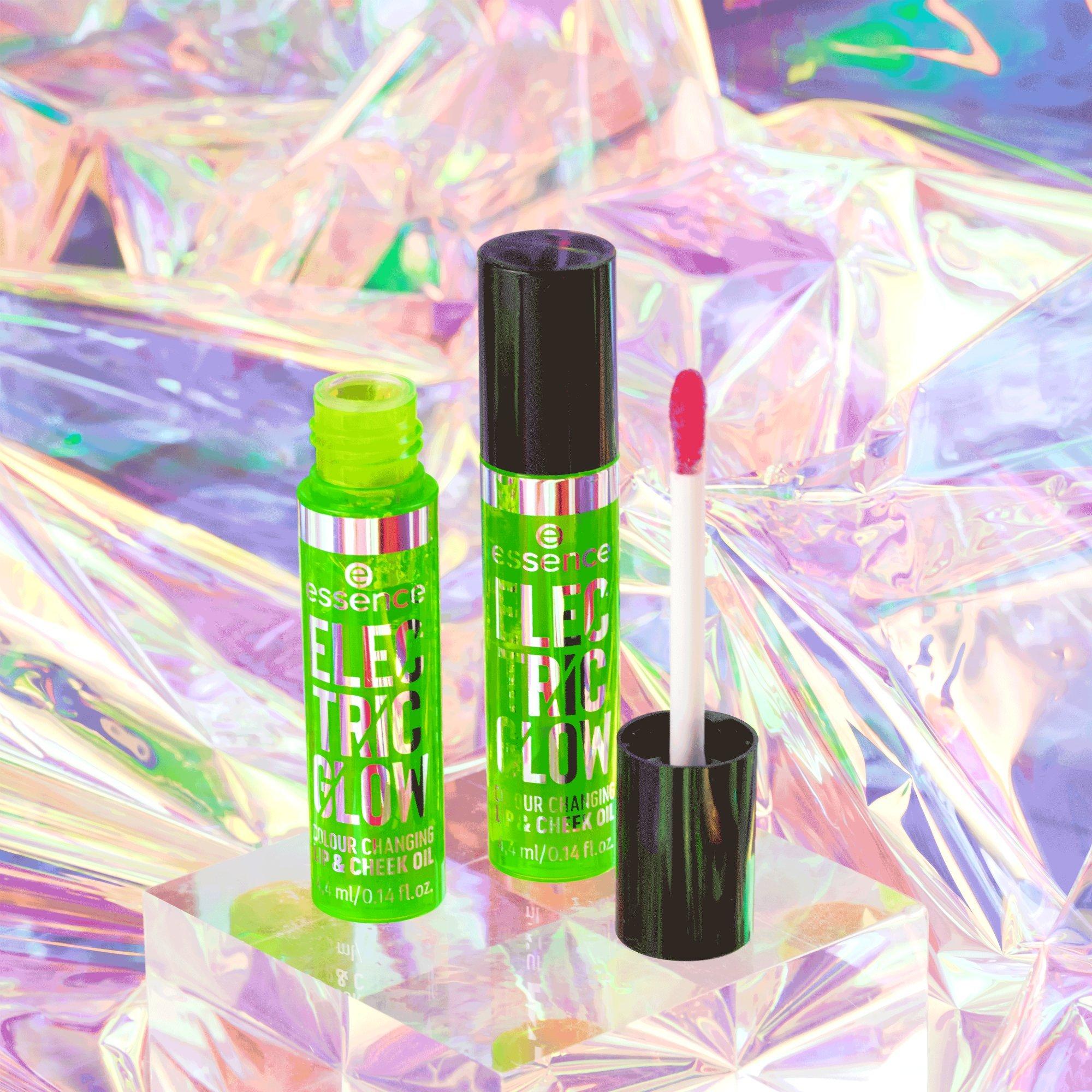 ELECTRIC GLOW COLOUR CHANGING LIP & CHEEK OIL