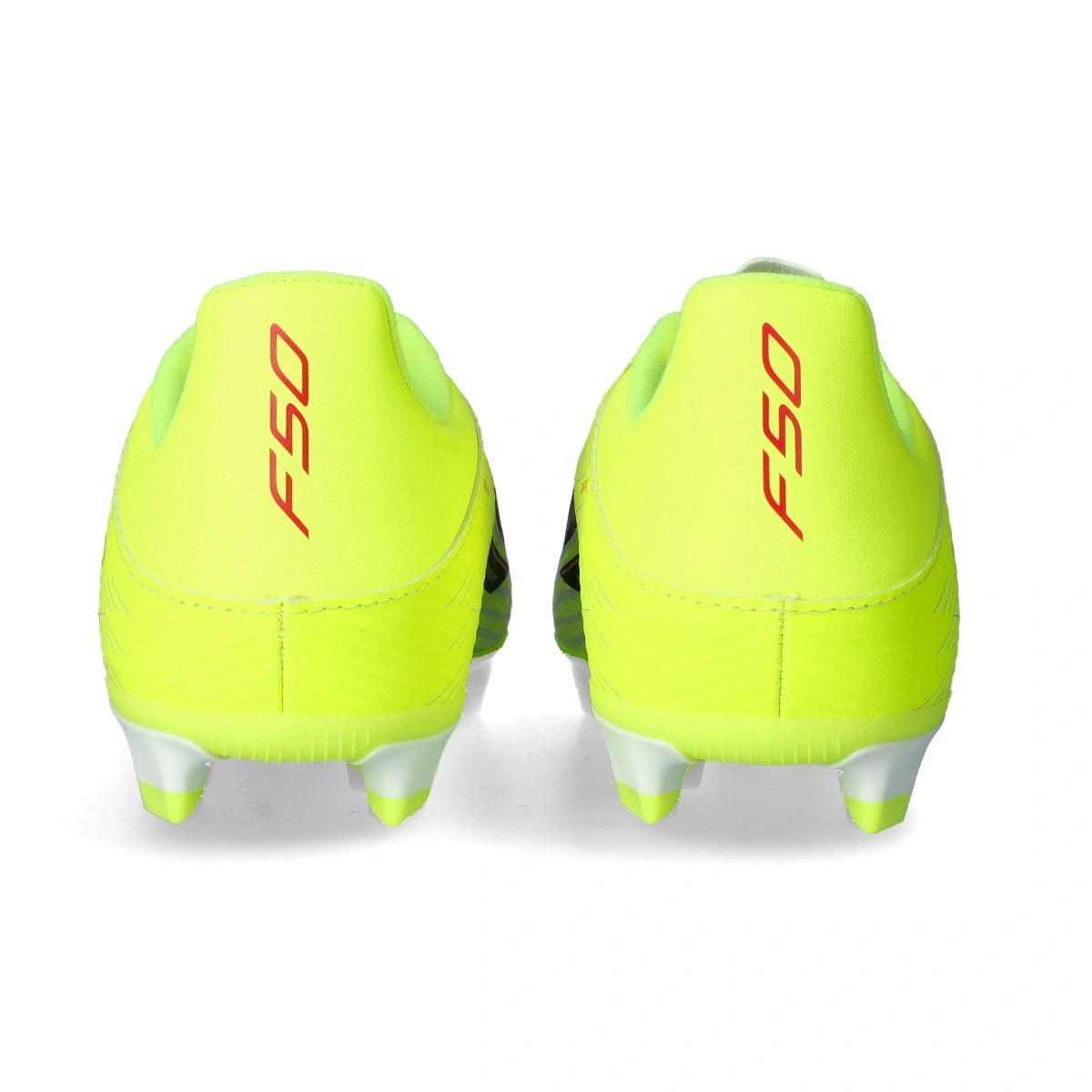 Chuteira adidas F50 Club FG/MG