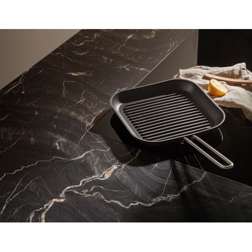 Eva Trio Professional Keramisk Slip-Let Grillstegepande, 28x28 cm
