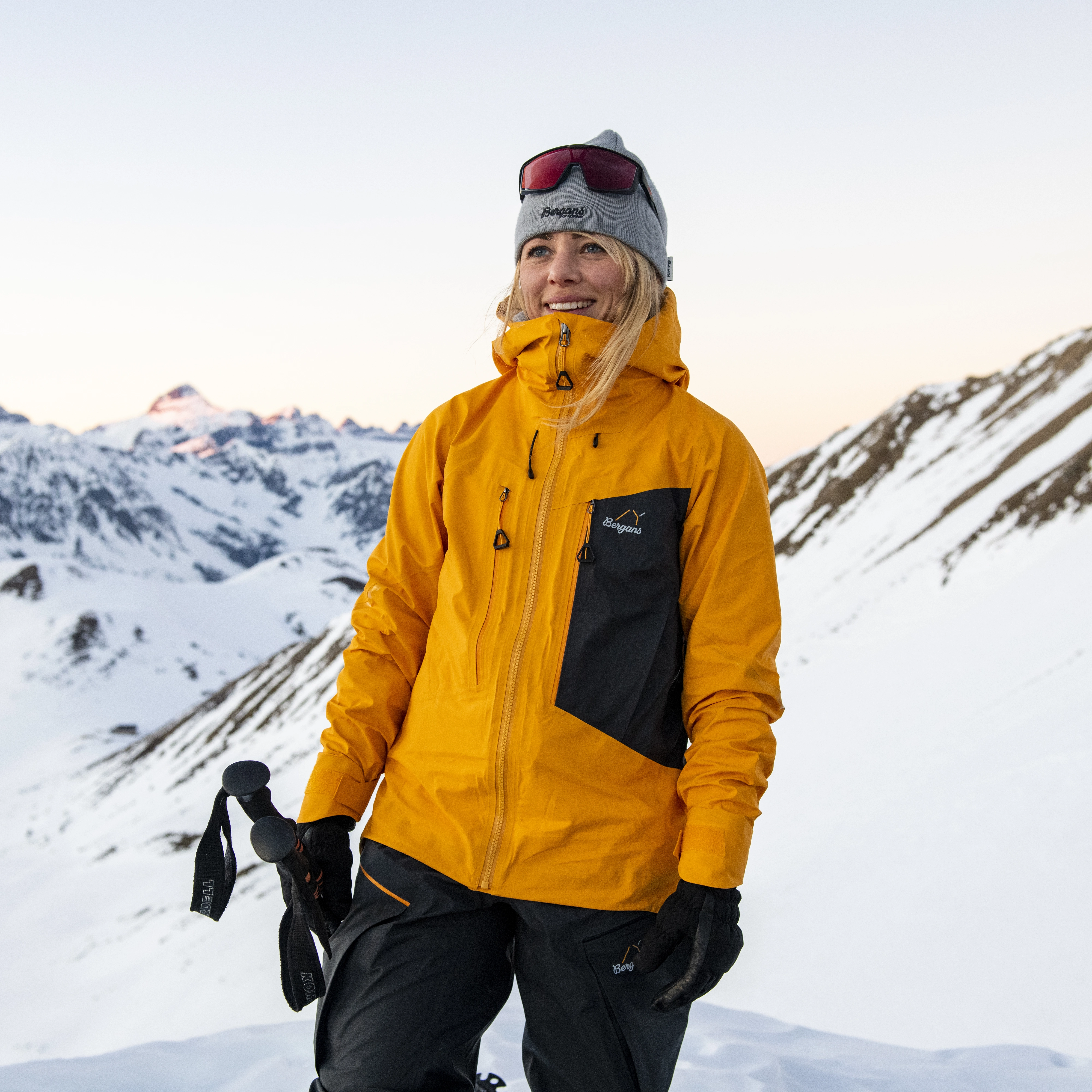 Y MountainLine Breathe 3L Shell Jacket Women Mango Yellow