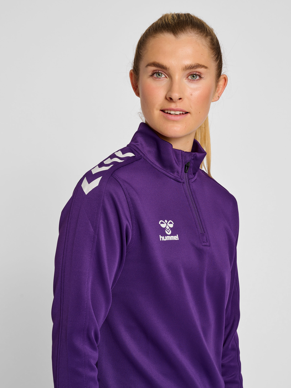 hmlCORE XK HALF ZIP SWEAT WOMAN