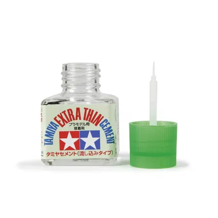 TAMIYA Cement Polystyrol Inhalt: 40ml Plastik und Polystyrol Kleber