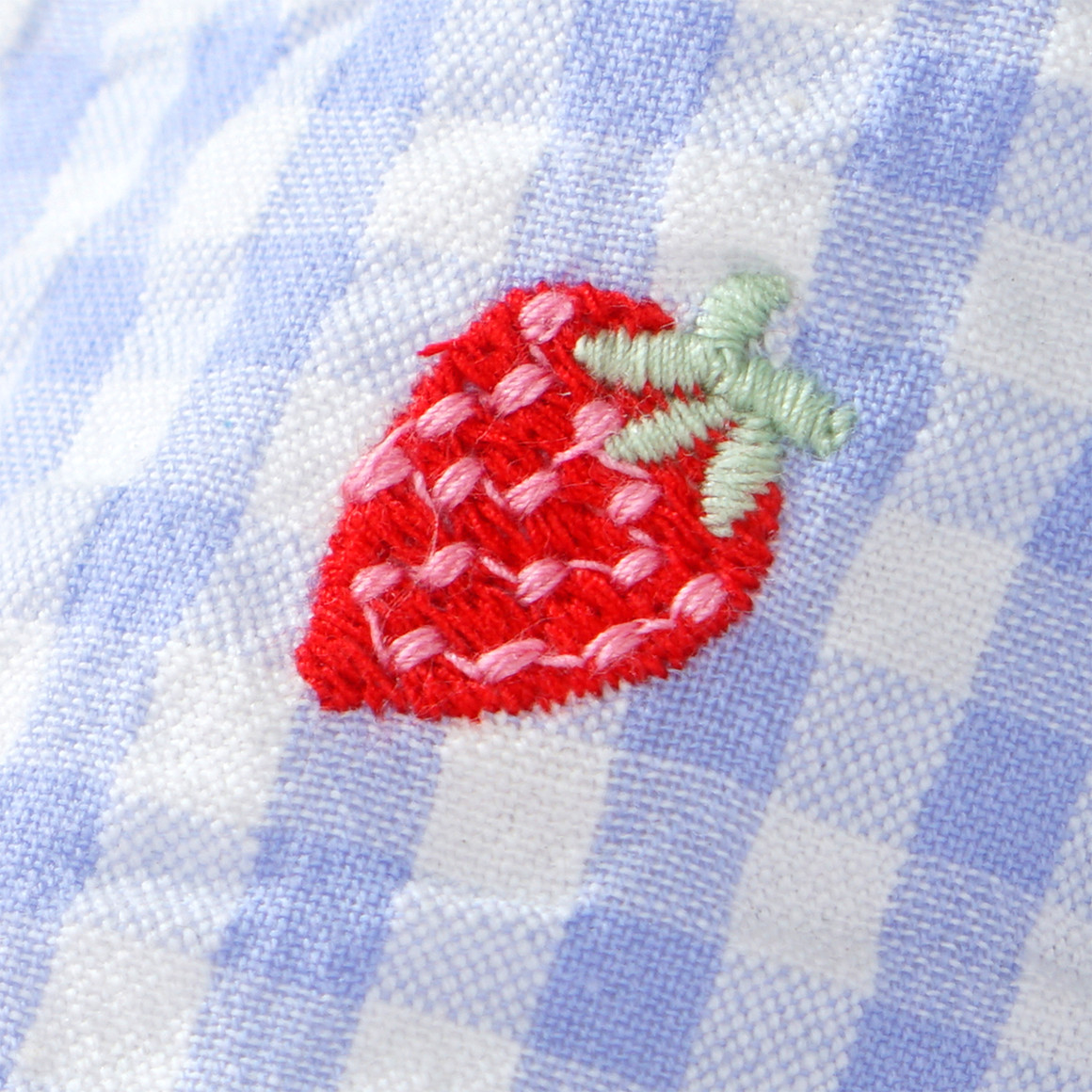 Baby Kleid mit Erdbeer-Allover hellblau / weiss