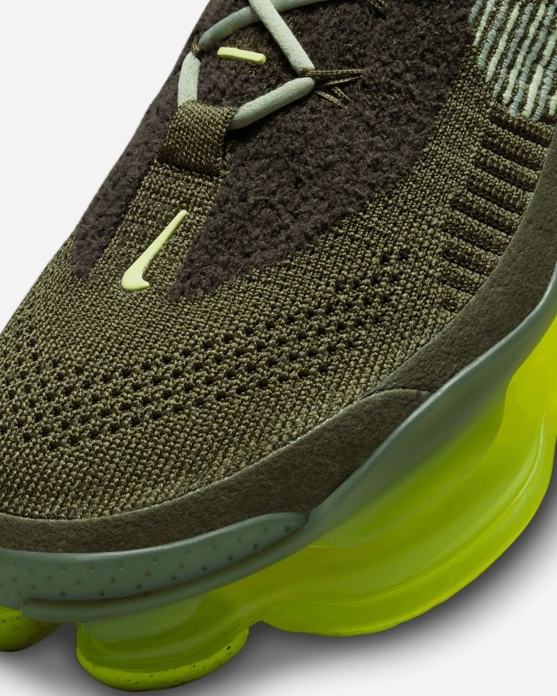 Chaussures Nike Air Max Scorpion Flyknit pour homme